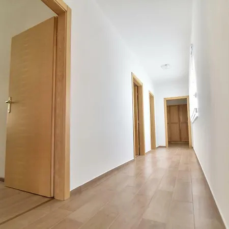 Villa Village Idylle With Heated Pool, Sauna, Jacuzzy And Private Parking Sukosan