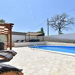 Vila Village Idylle With Pool, Sauna, Jacuzzy And Private Parking Sukošan