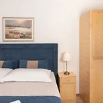 Vila Village Idylle With Pool, Sauna, Jacuzzy And Private Parking Sukošan