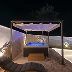 Villa Village Idylle With Pool, Sauna, Jacuzzy And Private Parking Sukošan