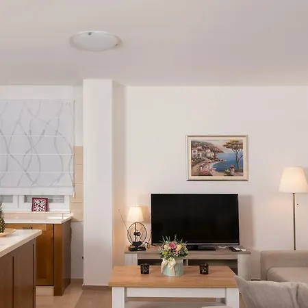 Villa Village Idylle With Heated Pool, Sauna, Jacuzzy And Private Parking *