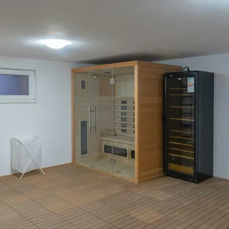 Villa Village Idylle With Heated Pool, Sauna, Jacuzzy And Private Parking *