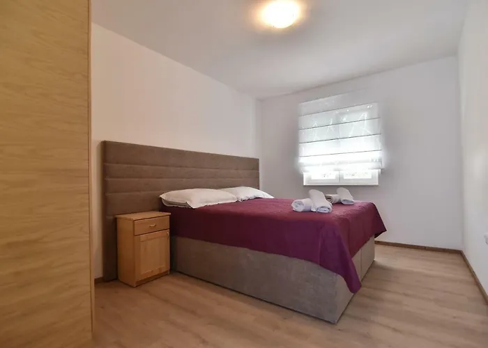 Vila Village Idylle With Heated Pool, Sauna, Jacuzzy And Private Parking *